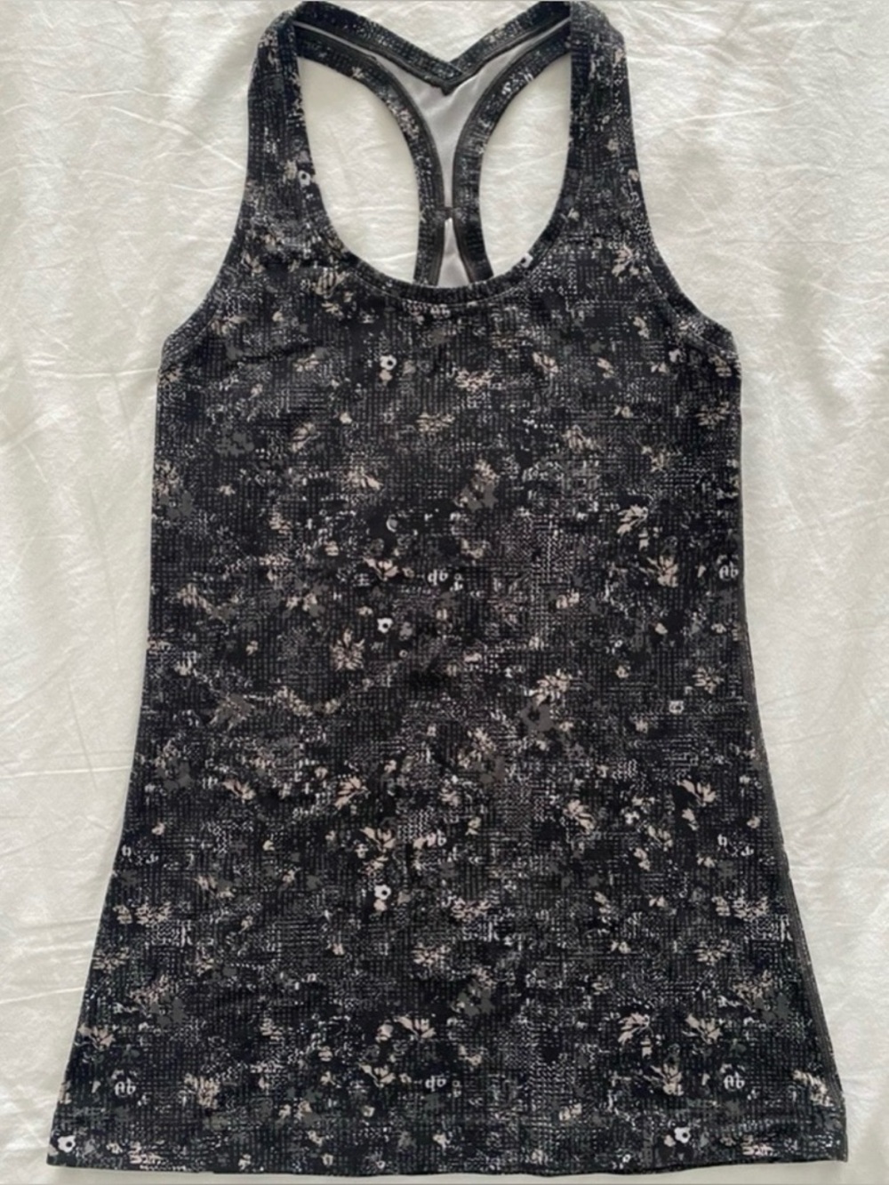 Lululemon Cool Racerback Nulu Size 4 Black
